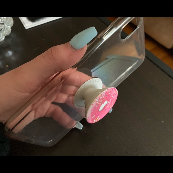 clear iphone xs max case with popsocket - Picture 3 of 3
